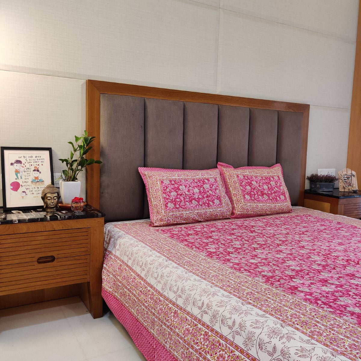 Lotus Handblock Printed Cotton Bedsheet With Pillow Covers