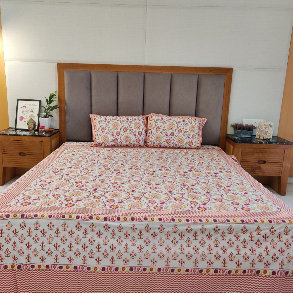 Floral Handblock Printed Cotton Bedsheet With Pillow Covers