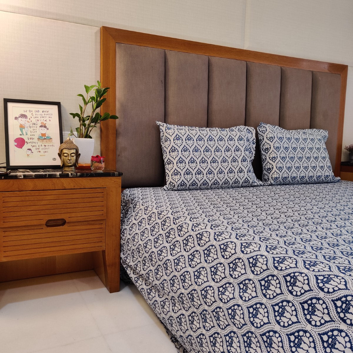 Indigo Blue Cotton Bedsheet With Pillow Covers