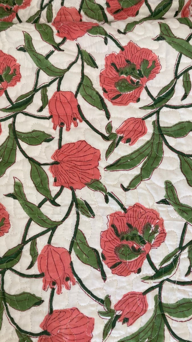 Pink Lily Under Bright Sun Reversible Quilted Bedcovers With Pillow Covers
