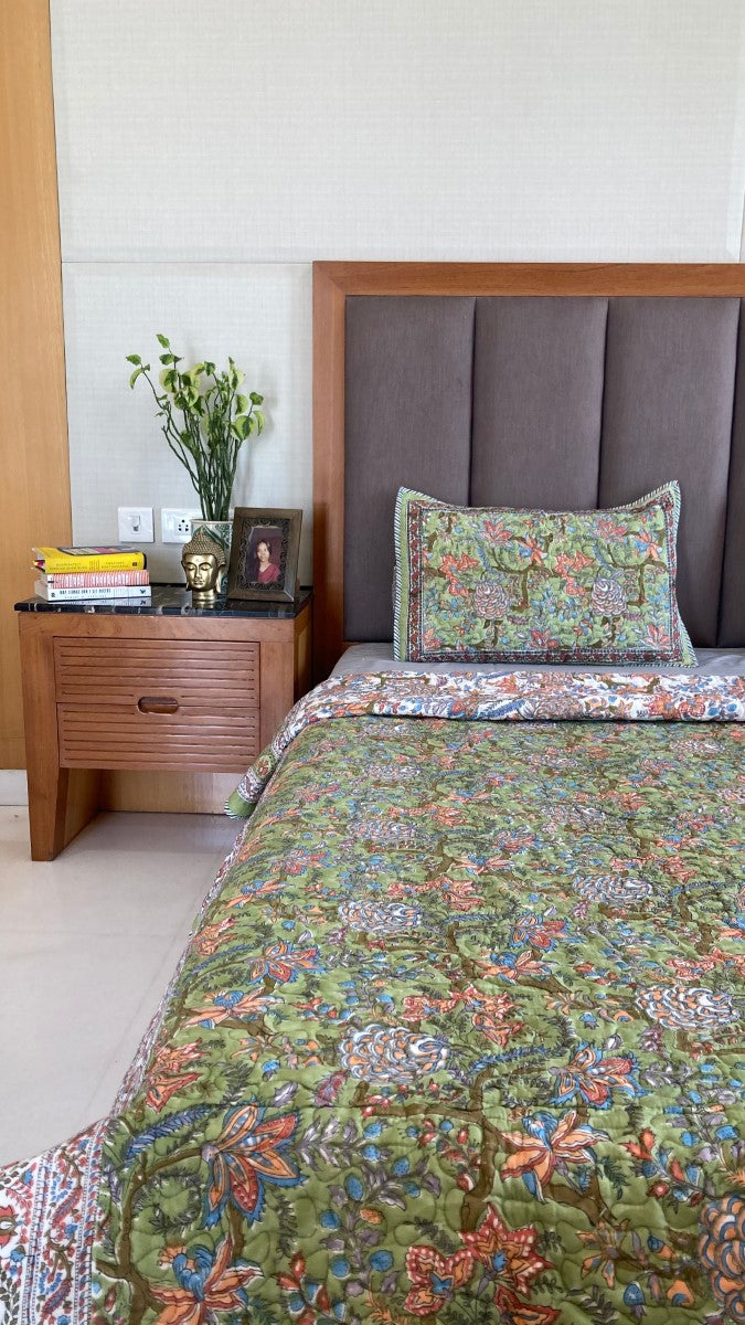 Pastel Green Reversible Quilted Bedcovers With Pillow Covers