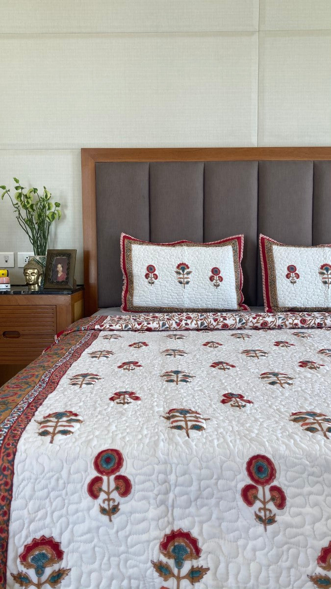 Mughal Print Reversible Quilted Bedcovers With Pillow Covers
