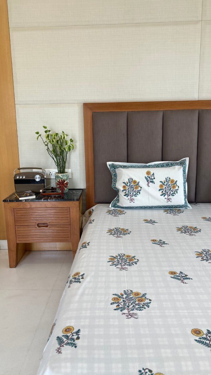Bouquet of Flowers Handblock Printed Bedsheet With Pillow Covers