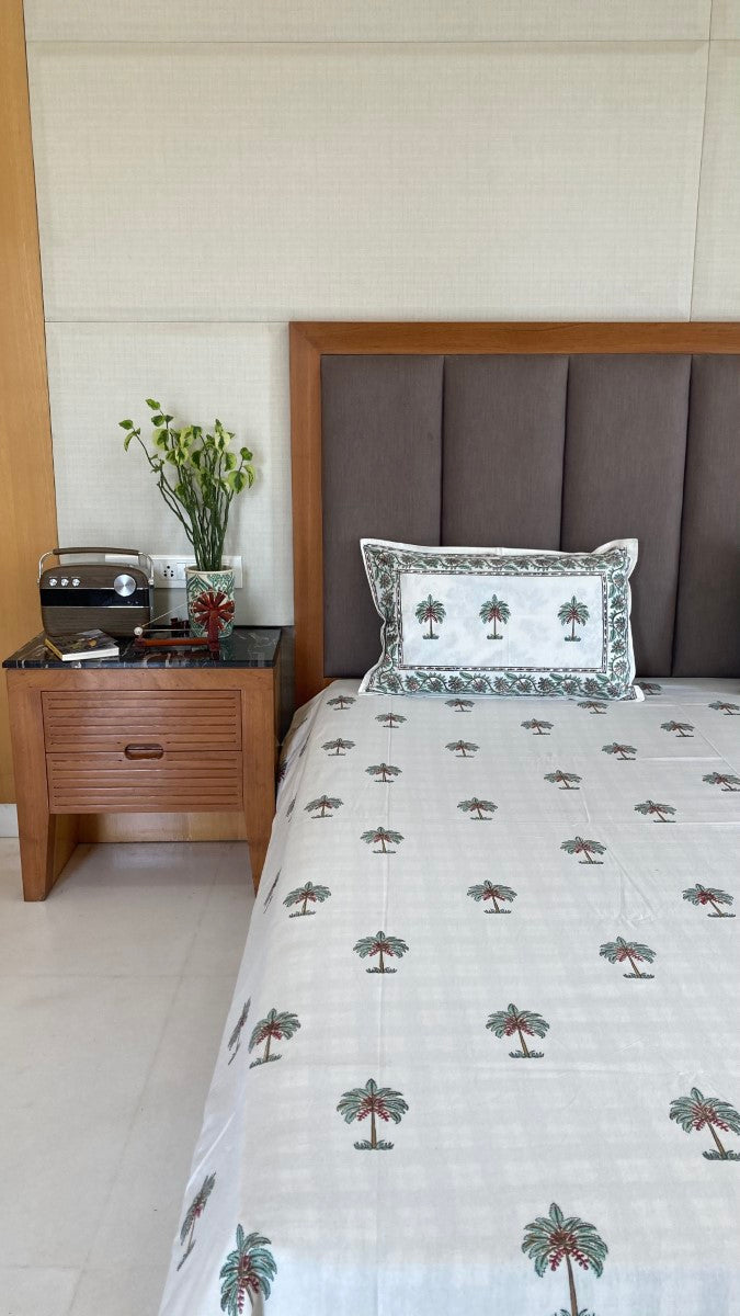 Handblock Printed Palm Tree Bedsheet With Pillow Covers