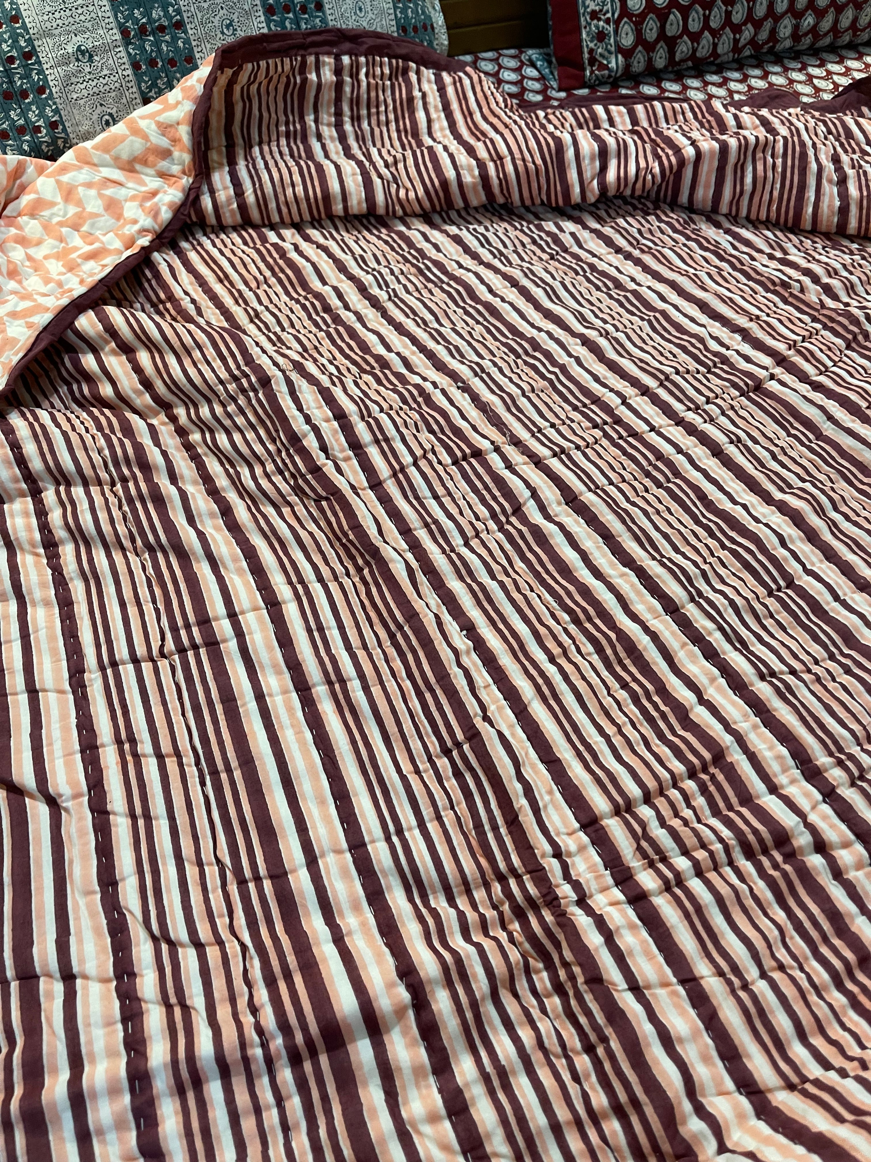 Maroon Lined King Size Jaipuri Quilt