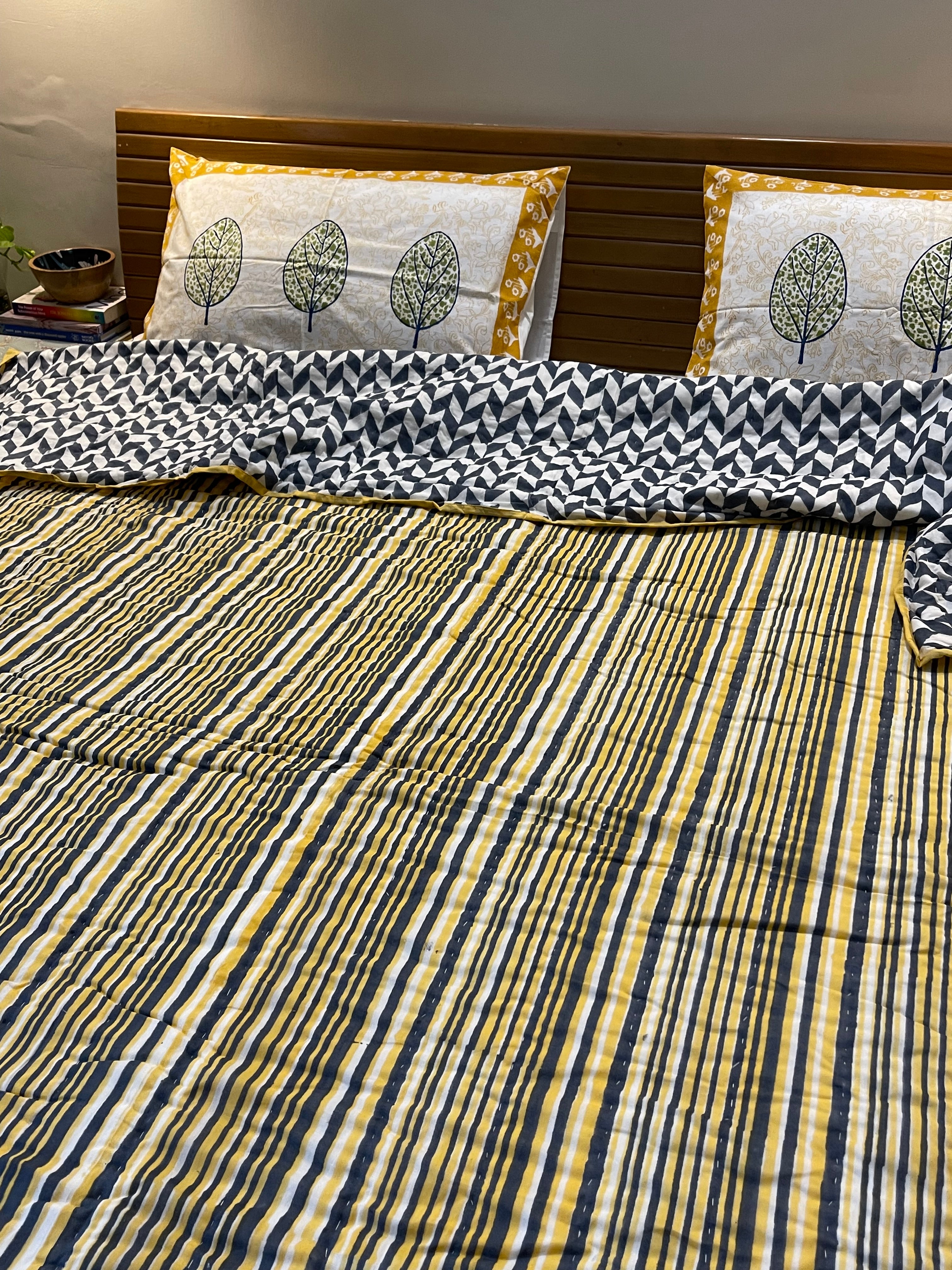 Yellow Lined King Size Jaipuri Quilt