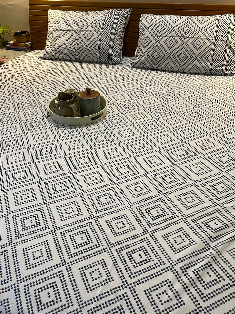 Navy Diamond Pattern Cotton Bedsheet (Queen Size)