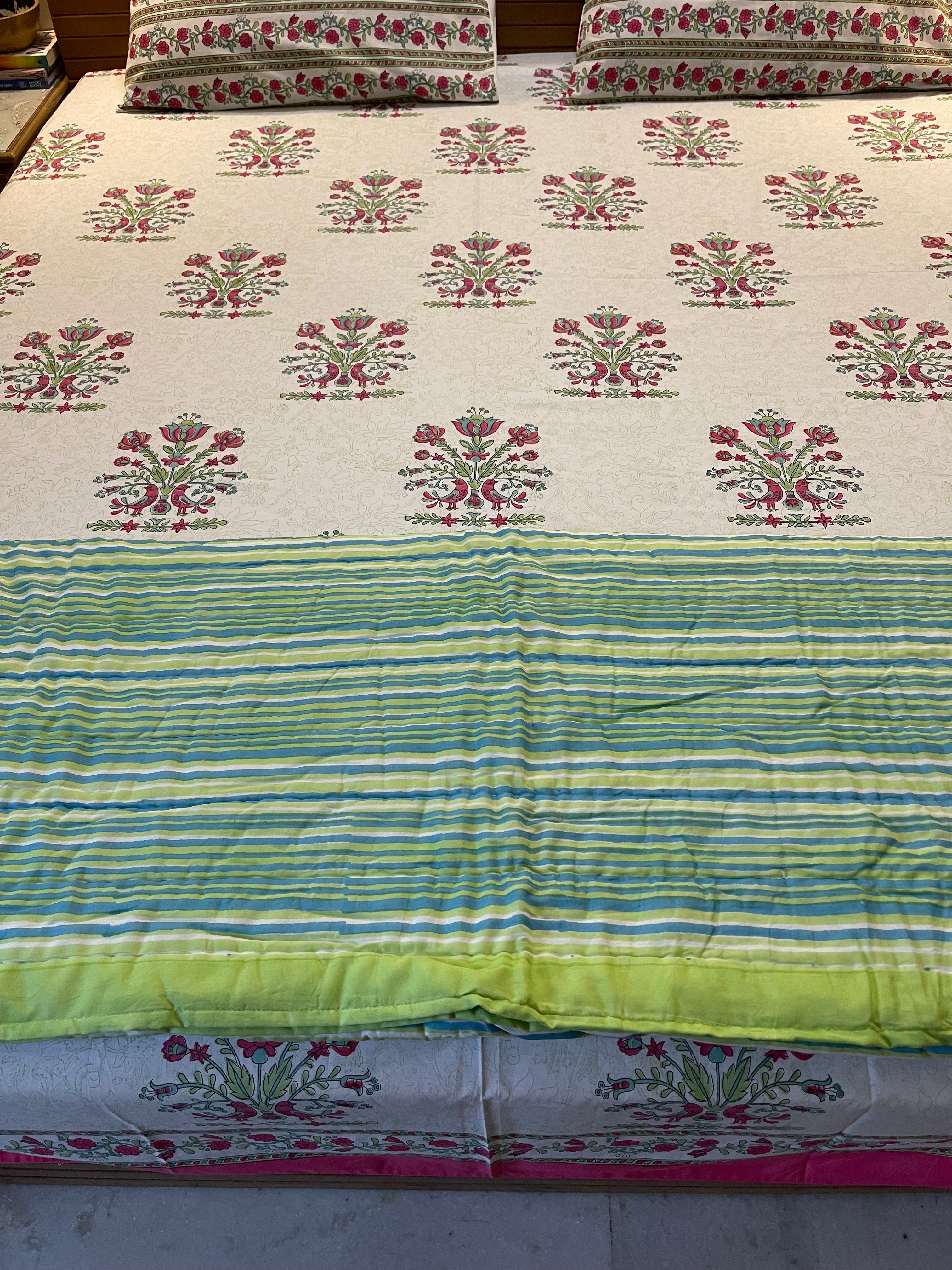 Green Lined King Size Jaipuri Quilt