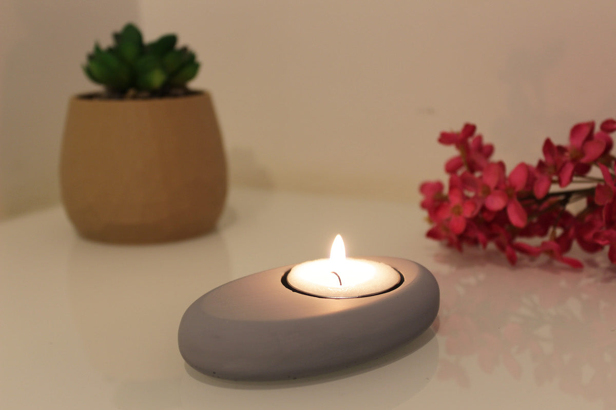 Pebble Tealight Holders (Set of 2)