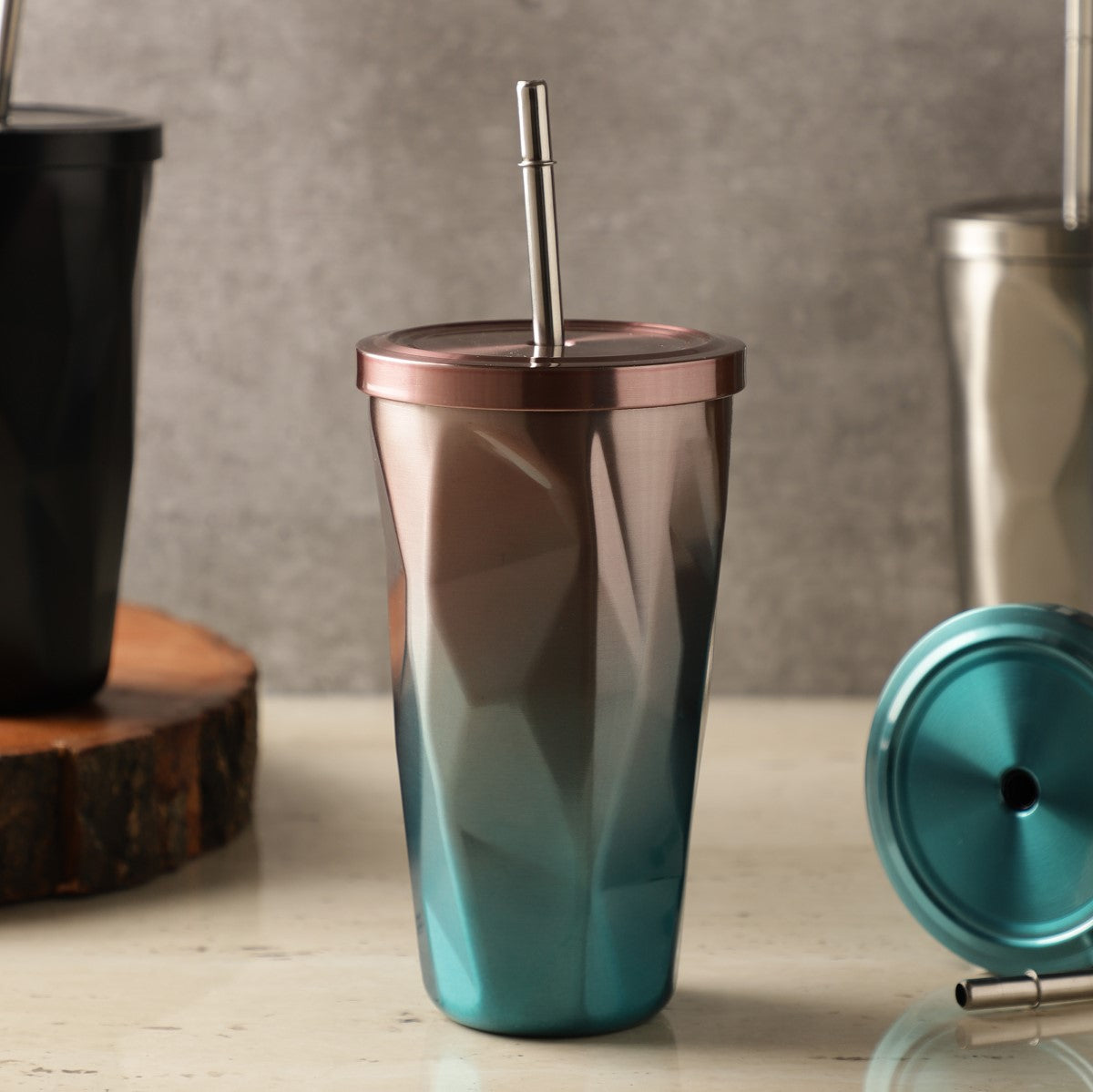 Diamond Cut Stainless Steel Tumbler with Straw