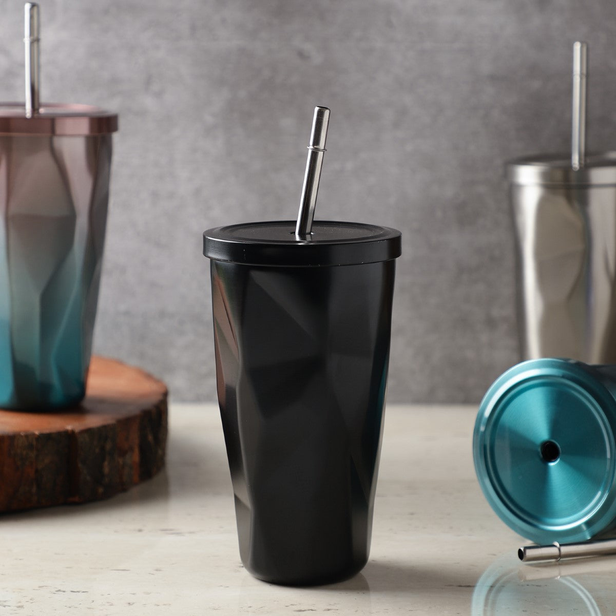 Diamond Cut Stainless Steel Tumbler with Straw