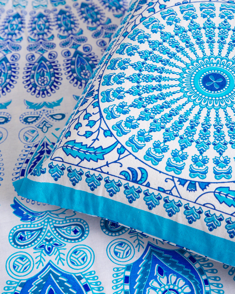 Light Blue Printed Queen Bedsheet with Pillow Covers (90" X 108")