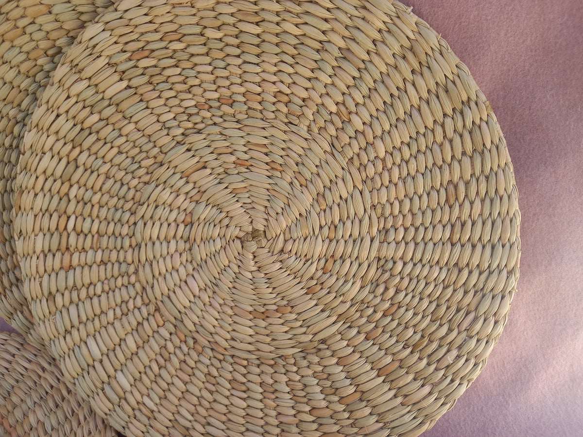 Round Kauna Grass Table Mats