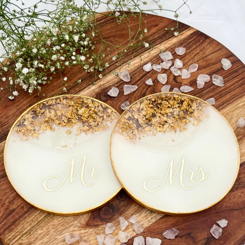 Champagne Crystals Mr & Mrs Resin Tray & Coasters Set