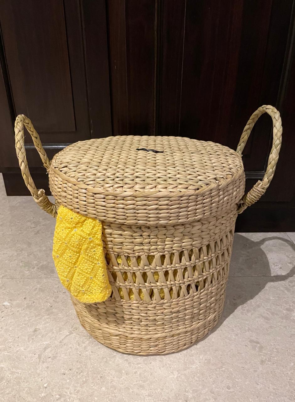 Handwoven Straw Country Style Laundry Storage (Small)