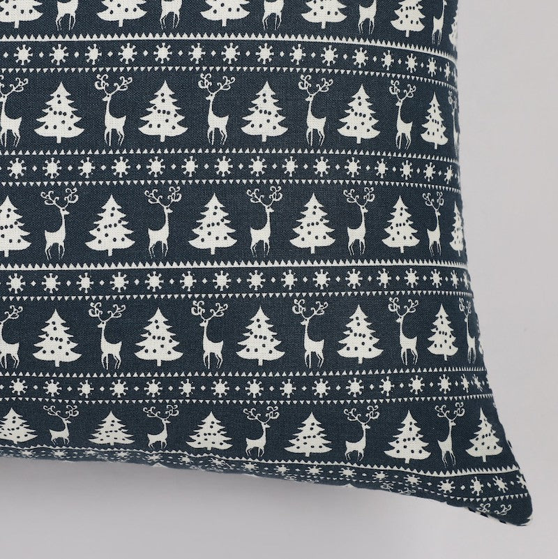 Reversible Christmas Theme Cushion Covers (Set of 5)