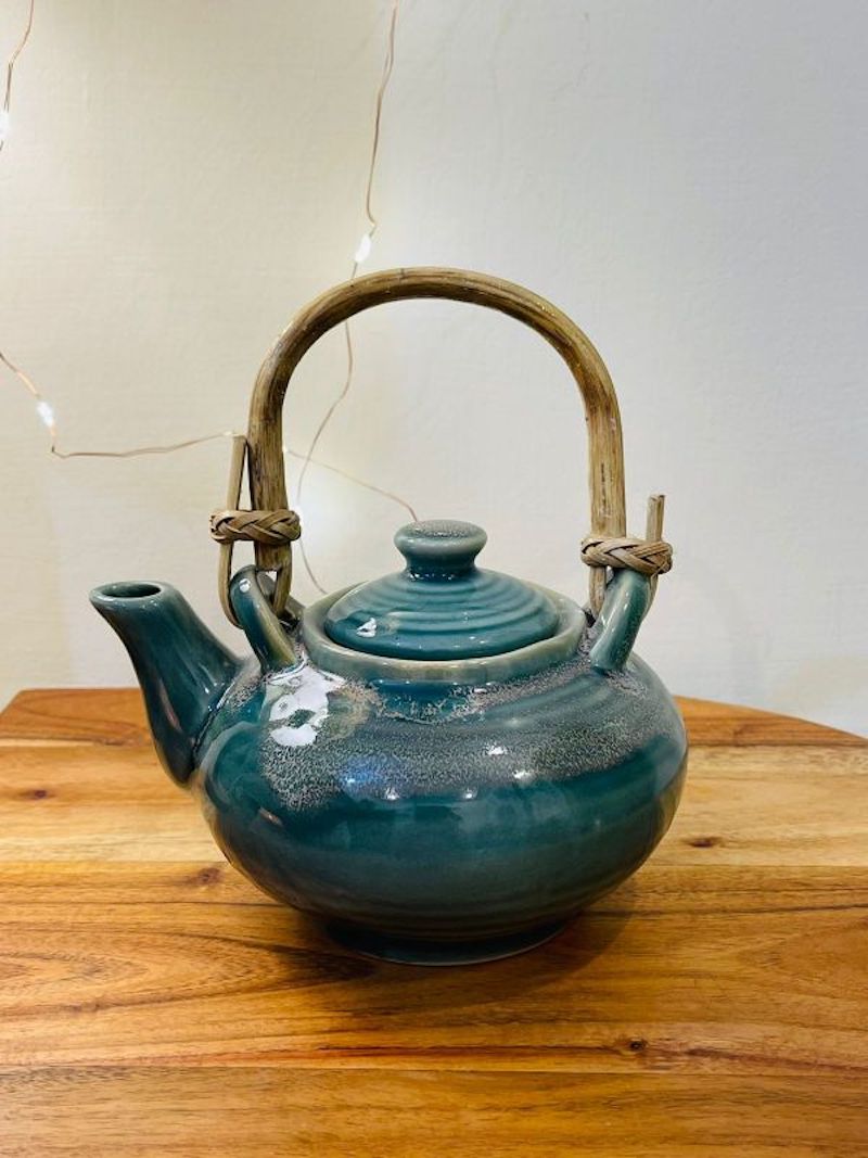 Sea Green Kettle with Handle