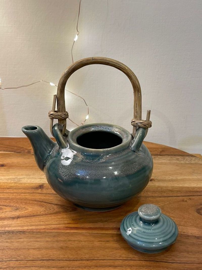 Sea Green Kettle with Handle