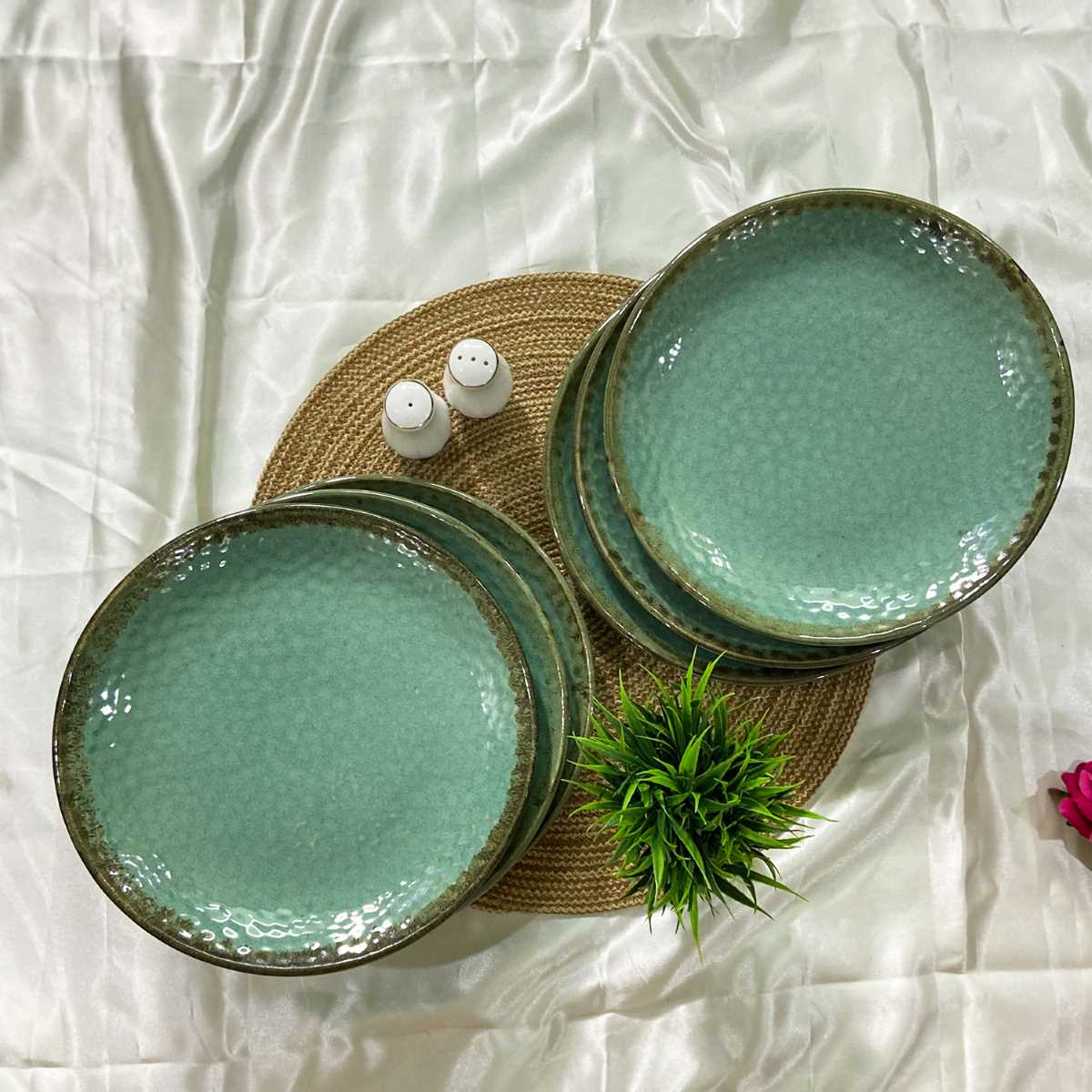 Sea Green Hammered Pattern Ceramic 10.2" Dinner Plates Set of (2/4/6)
