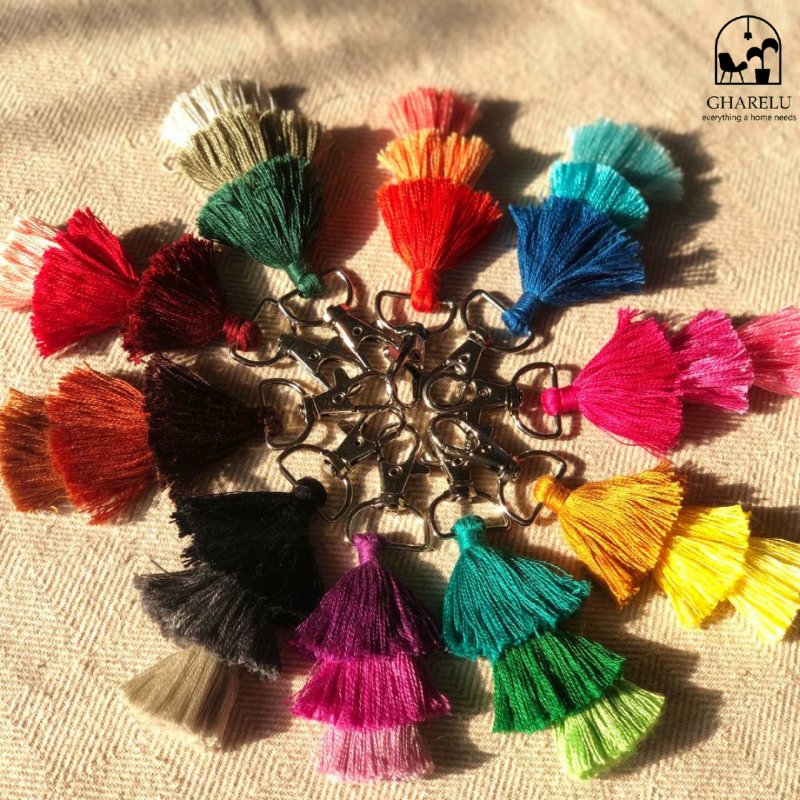 Handmade Macrame Pom-Pom Keychain (Set of 2/4)
