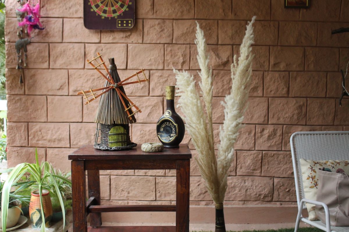 Recycled & Handwoven Windmill Bottle Holder