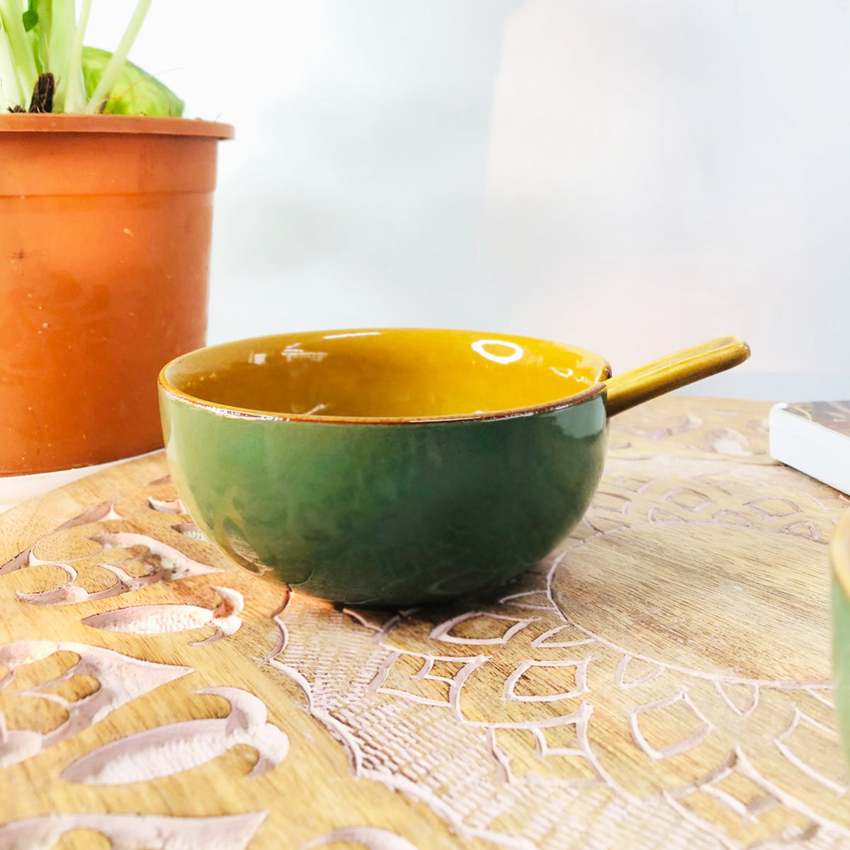 Handmade Ceramic Soup Bowl with Spoon (Set of 4)