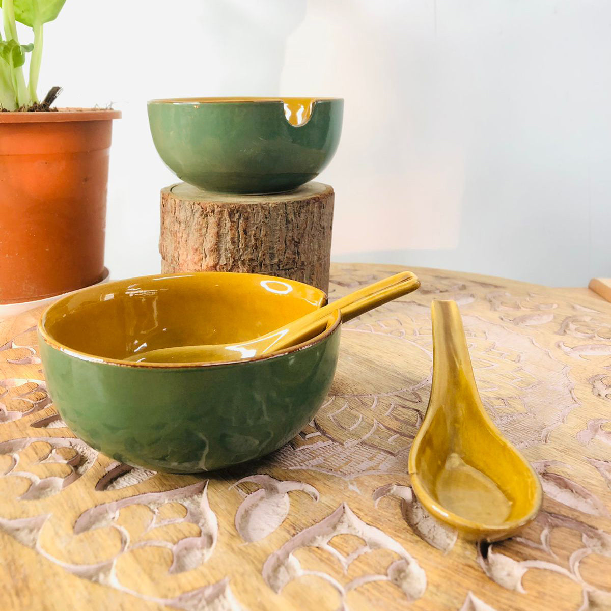 Handmade Ceramic Soup Bowl with Spoon (Set of 4)
