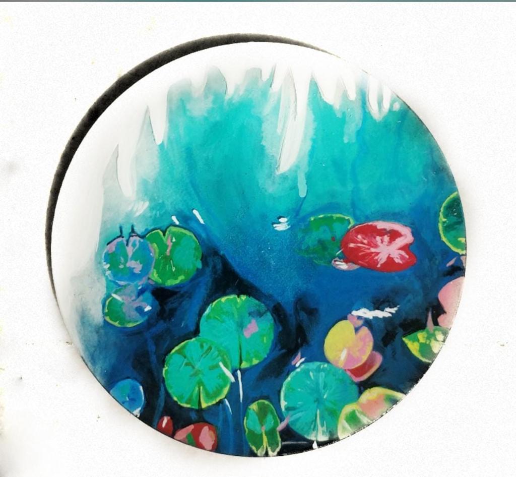 Handpainted Water Lily Wall Plate-10"