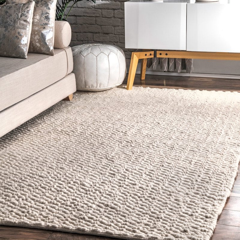 White Waves Handwoven Wool Rug