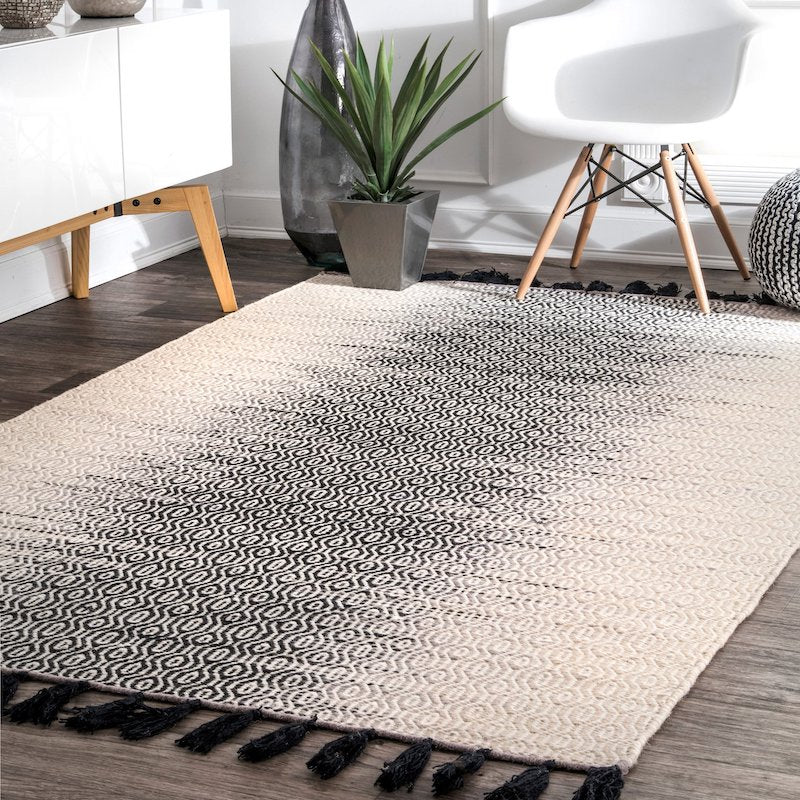 Black & White Geometric Pattern Handwoven Wool Rug with Frills