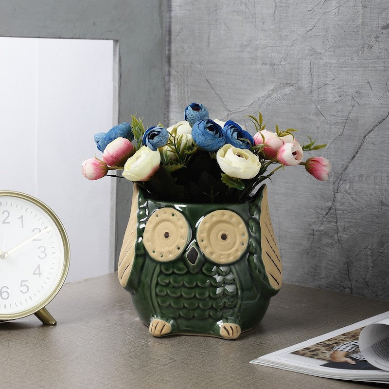 Green Owl Shaped Textured Ceramic Planter